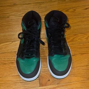 Jordan Retro 1 Pine green men’s size 8